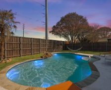 United States Texas Richardson vacation rental compare prices direct by owner 2633874