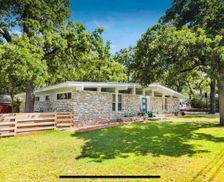United States Texas Fredericksburg vacation rental compare prices direct by owner 2562963