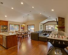 United States California South Lake Tahoe vacation rental compare prices direct by owner 2826703