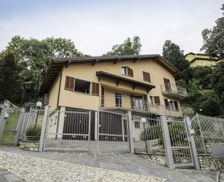 Italy Lombardy Brezzo di Bedero vacation rental compare prices direct by owner 24887062