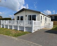 United Kingdom England Pevensey Bay vacation rental compare prices direct by owner 19539050