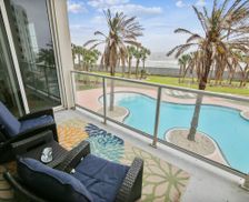 United States Texas Galveston vacation rental compare prices direct by owner 24908630