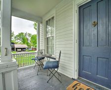 United States New York Westfield vacation rental compare prices direct by owner 2795805