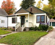 United States Wisconsin Cedarburg vacation rental compare prices direct by owner 359556