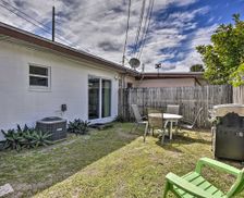 United States Florida Cocoa Beach vacation rental compare prices direct by owner 2605463