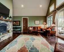United States North Carolina Black Mountain vacation rental compare prices direct by owner 2030129