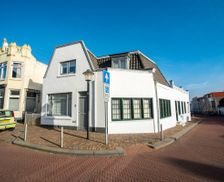 Netherlands Noord Holland Zandvoort vacation rental compare prices direct by owner 22858163