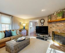 United States Massachusetts Bourne vacation rental compare prices direct by owner 10181789