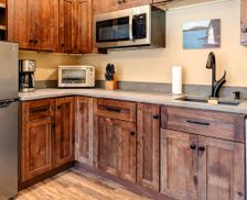 United States New Hampshire Sunapee vacation rental compare prices direct by owner 23612614
