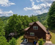 United States North Carolina Sugar Grove vacation rental compare prices direct by owner 10184302