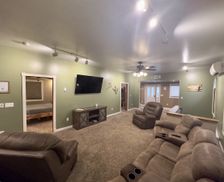 United States South Dakota Webster vacation rental compare prices direct by owner 10953391