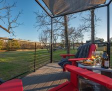 United States Texas Willis vacation rental compare prices direct by owner 11592207