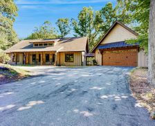 United States North Carolina Pisgah Forest vacation rental compare prices direct by owner 10175517