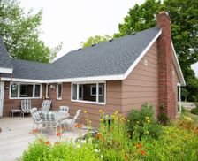 United States Michigan Grand Marais vacation rental compare prices direct by owner 10183991