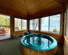 United States Michigan St. Ignace vacation rental compare prices direct by owner 10161782