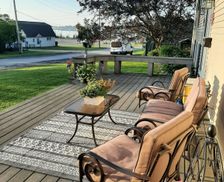 United States Michigan St. Ignace vacation rental compare prices direct by owner 29829523