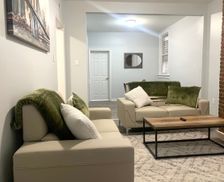 United States New Jersey Jersey City vacation rental compare prices direct by owner 11174799