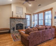 United States California Mammoth Lakes vacation rental compare prices direct by owner 19707920