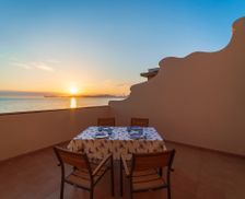 Italy Sardegna Alghero vacation rental compare prices direct by owner 15365280