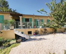France Provence-Alpes-Côte d'Azur Sainte-Anastasie-sur-Issole vacation rental compare prices direct by owner 29931613