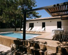 France Provence-Alpes-Côte d'Azur L'Isle-sur-la-Sorgue vacation rental compare prices direct by owner 11572689