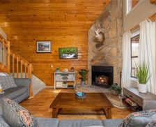 United States Tennessee Gatlinburg vacation rental compare prices direct by owner 12067090