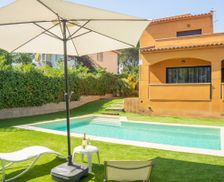 Spain Catalunya Costa-Cunit vacation rental compare prices direct by owner 11784901