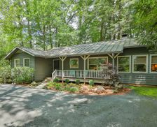 United States North Carolina Highlands vacation rental compare prices direct by owner 11640943