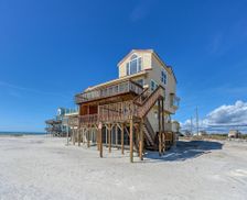 United States North Carolina North Topsail Beach vacation rental compare prices direct by owner 11663994