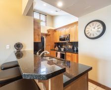 United States Utah Park City vacation rental compare prices direct by owner 12077842
