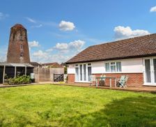 United Kingdom En Potter Heigham vacation rental compare prices direct by owner 4859928