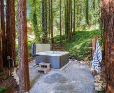 United States California Guerneville vacation rental compare prices direct by owner 11518389