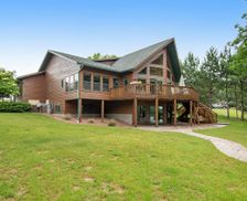 United States Wisconsin Eagle River vacation rental compare prices direct by owner 6263690