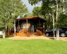 United States Texas Cedar Creek vacation rental compare prices direct by owner 7780445