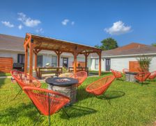United States Texas Fredericksburg vacation rental compare prices direct by owner 9500007