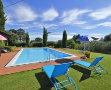 Italy Toscana Capannori vacation rental compare prices direct by owner 9310849