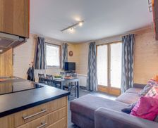 France Auvergne-Rhône-Alpes Crest-Voland vacation rental compare prices direct by owner 9319321