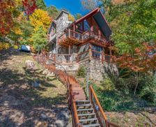 United States North Carolina Lake Lure vacation rental compare prices direct by owner 9334016