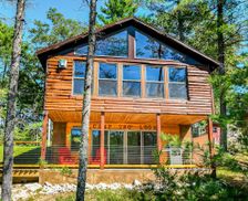 United States Maine Oxford vacation rental compare prices direct by owner 10224815