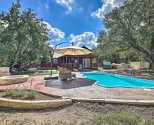 United States Texas Dripping Springs vacation rental compare prices direct by owner 10115782