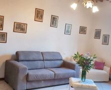 Italy Toscana Cascine-la Croce vacation rental compare prices direct by owner 10965028