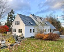 United States Vermont Warren vacation rental compare prices direct by owner 11519332