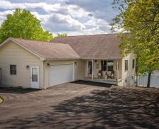 United States Illinois Creal Springs vacation rental compare prices direct by owner 10160870
