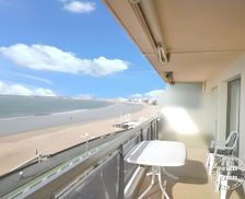 France Pays de la Loire La Baule-Escoublac vacation rental compare prices direct by owner 27271305