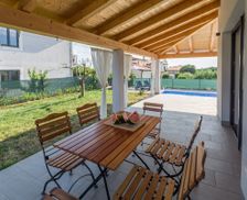 Croatia Istarska županija Bužinija vacation rental compare prices direct by owner 12075716