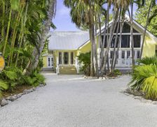 United States Florida Captiva vacation rental compare prices direct by owner 10187594