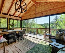 United States North Carolina Highlands vacation rental compare prices direct by owner 23681971