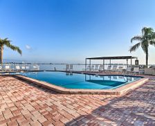 United States Florida St Petersburg vacation rental compare prices direct by owner 15504130