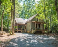 United States North Carolina Fleetwood vacation rental compare prices direct by owner 23693501