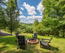 United States North Carolina Crumpler vacation rental compare prices direct by owner 23604022